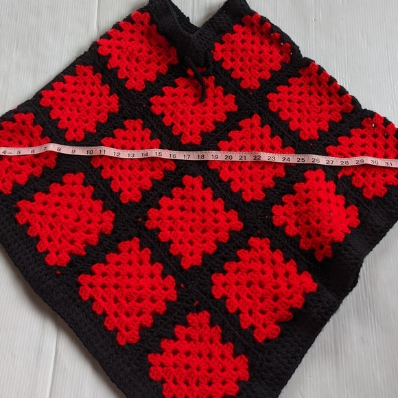 HANDMADE crocheted granny square shawl cape - Picture 4 of 6